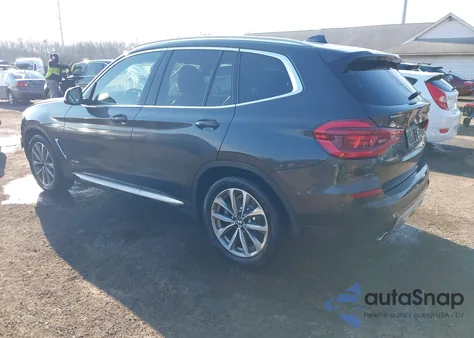 2018 BMW X3 xDrive30I z USA, uszkodzony, nr VIN 5UXTR9C59JLD60979